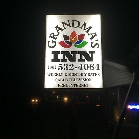 Grandmas Inn Torrington Luaran gambar