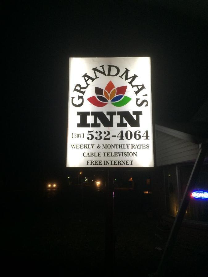 Grandmas Inn Torrington Luaran gambar